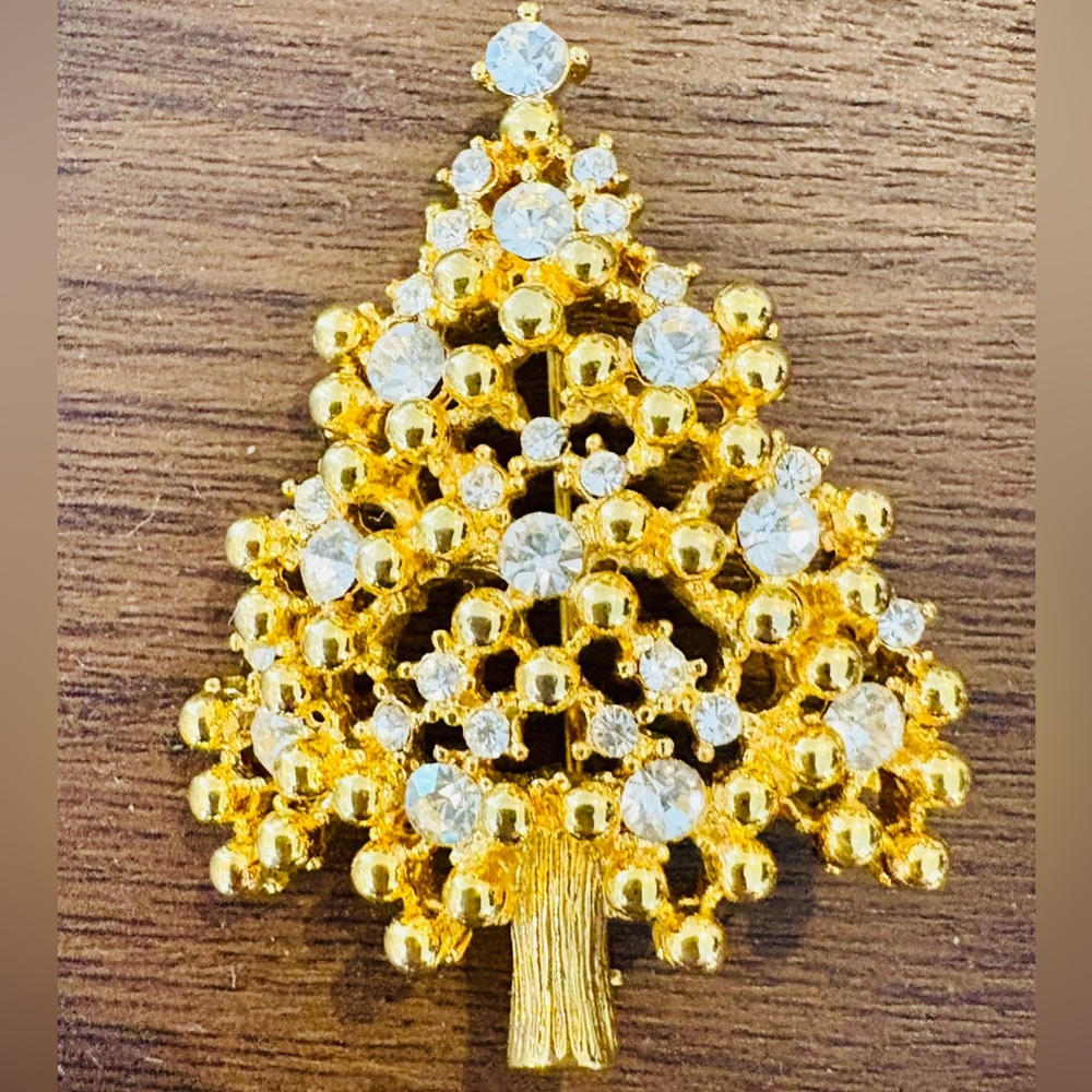 Vintage Eisenberg Christmas Tree Brooch
